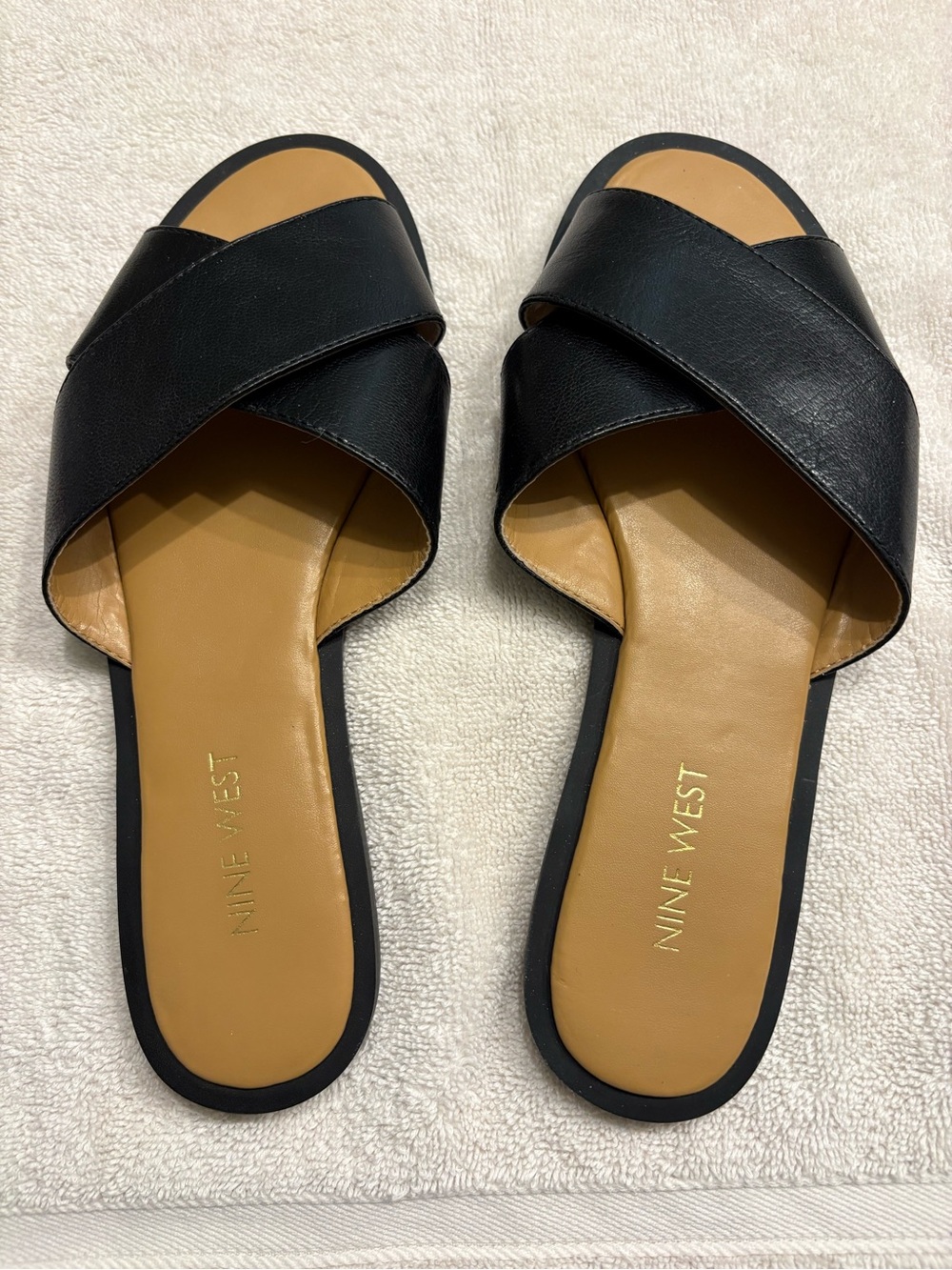 Nine West Black Crisscross Slide Sandals 6.5